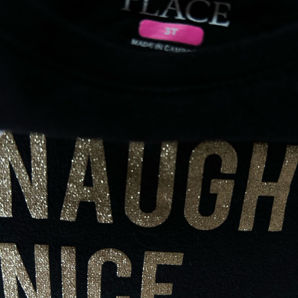 Kids Black Holiday Graphic Shirt Size 3T - Picture 4 of 4